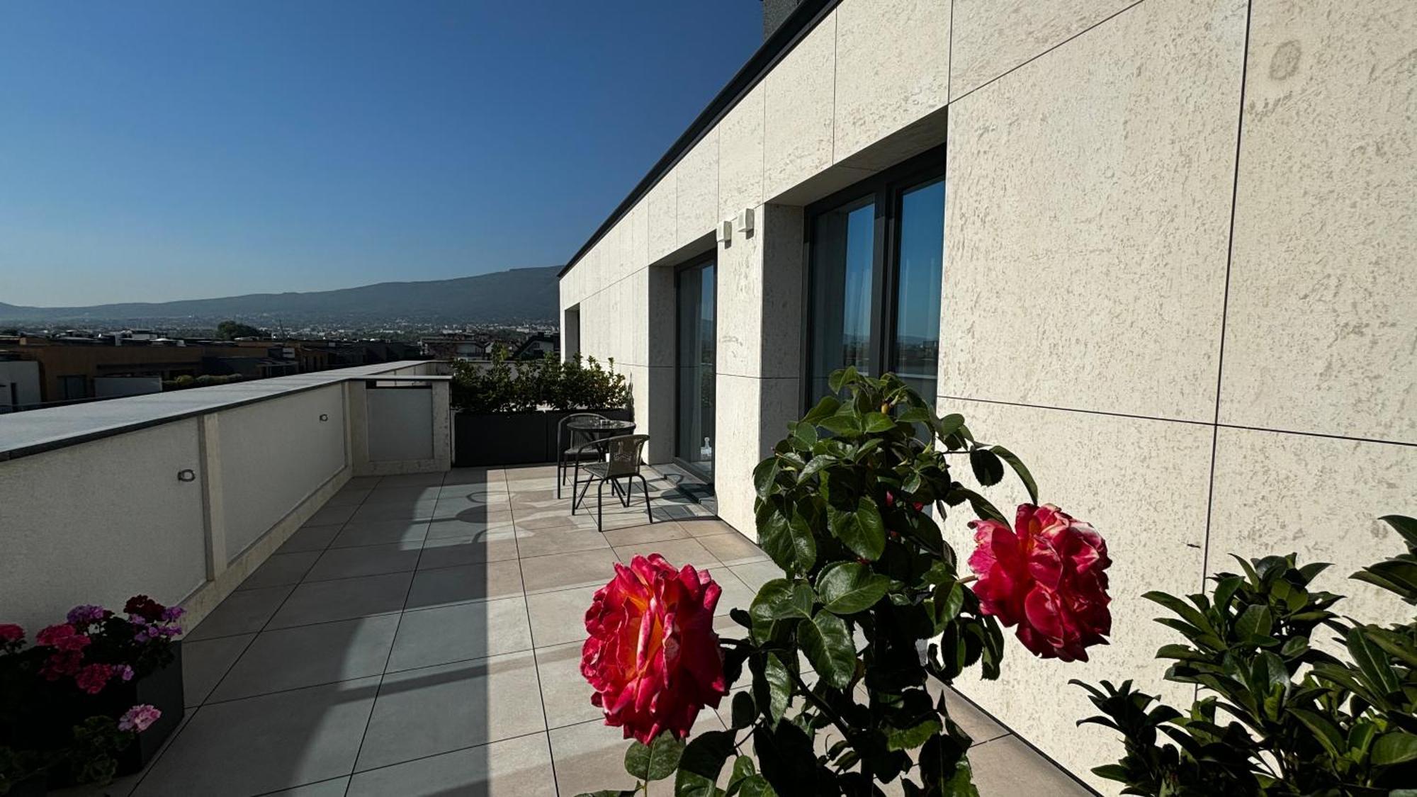 Blue Star Luxury Hotel София Екстериор снимка