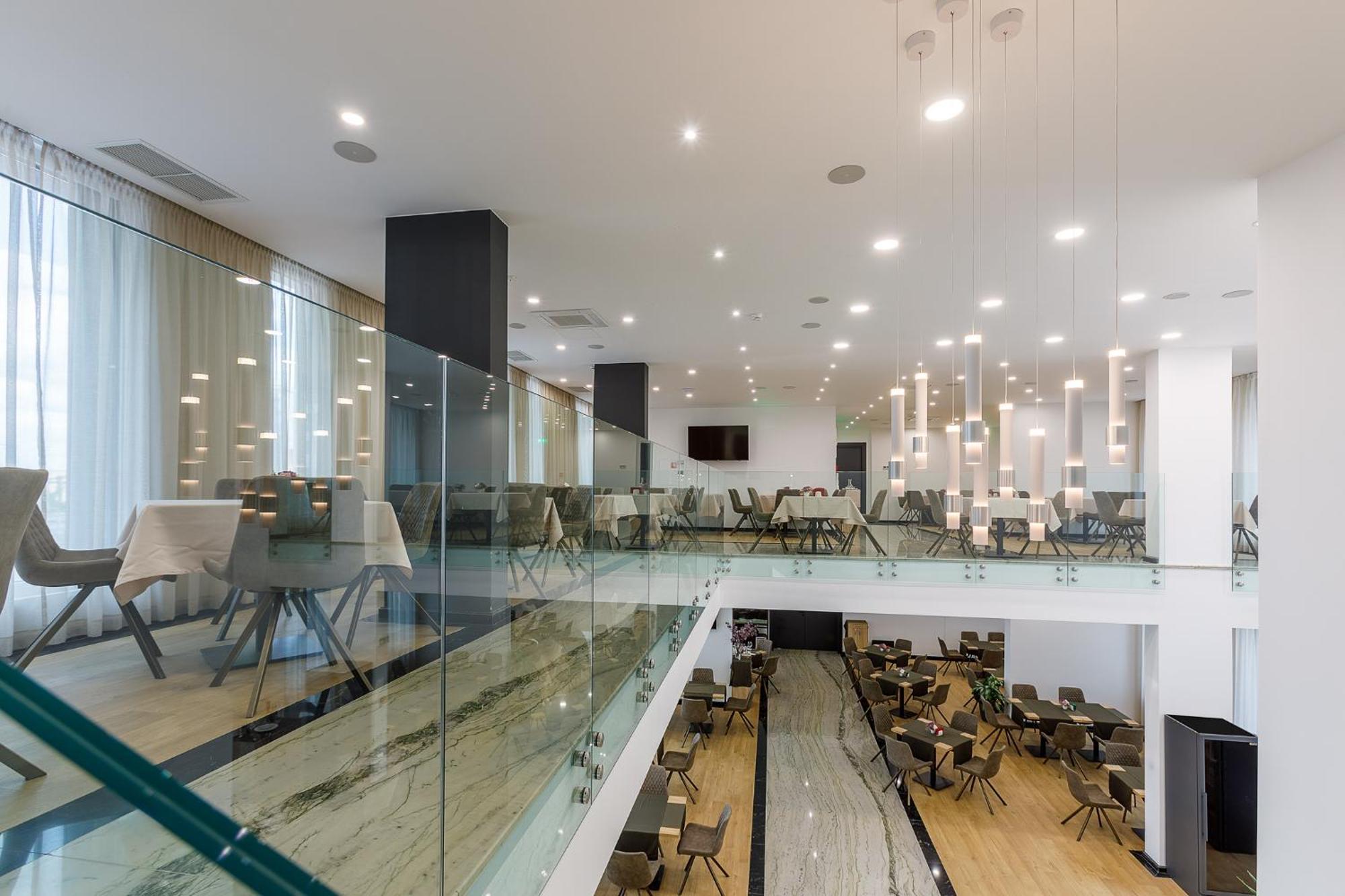 Blue Star Luxury Hotel София Екстериор снимка