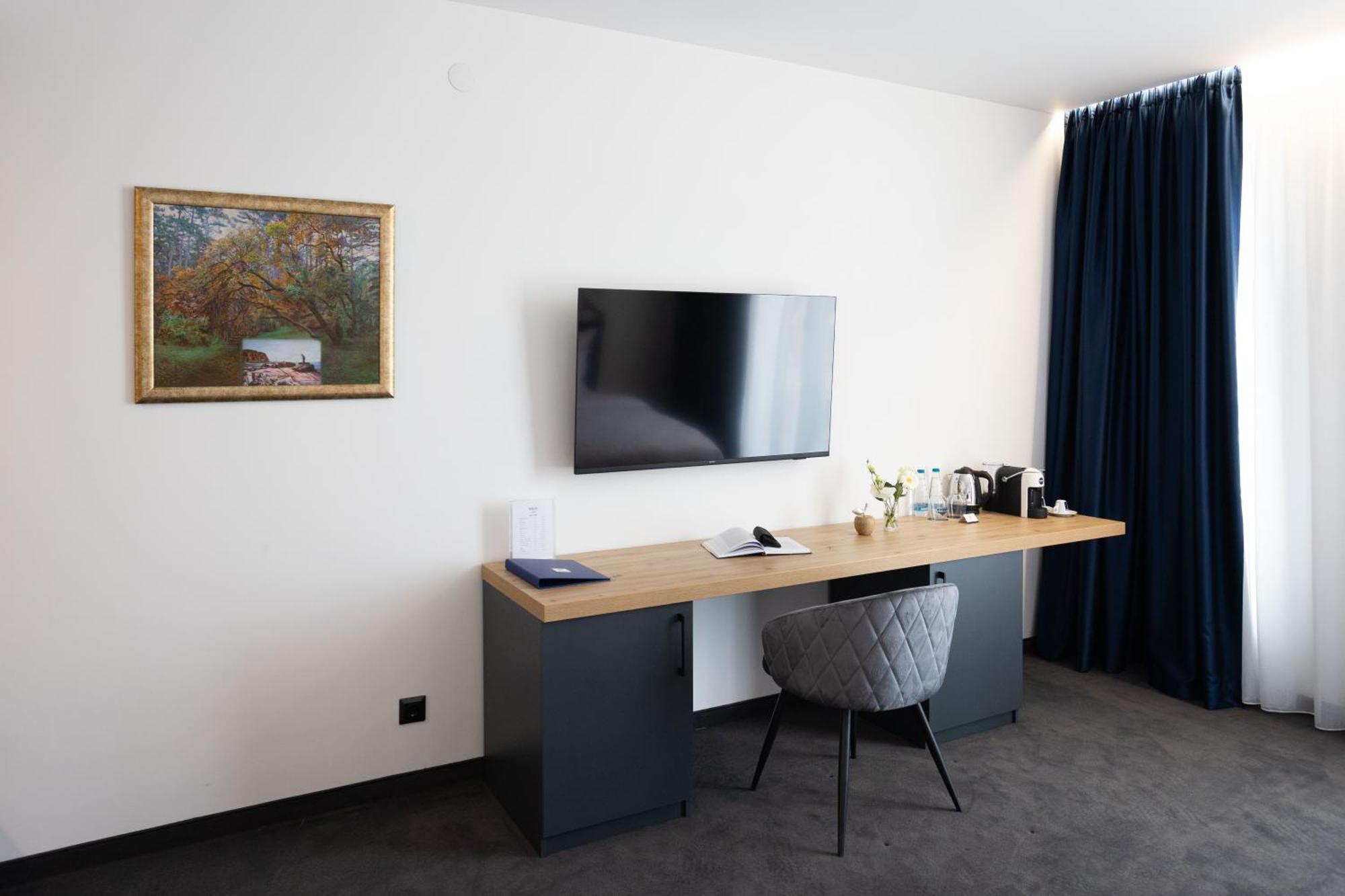 Blue Star Luxury Hotel София Екстериор снимка